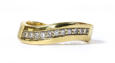 Lot 141 - An 18ct gold diamond ring