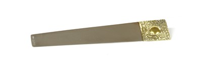 Lot 1343 - A silver gilt bookmark, by Stuart Devlin