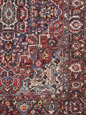 Lot 123 - A Persian Bakhtiari wool carpet
