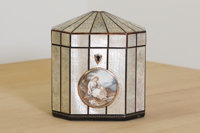 Lot 233 - A George III mother-of-pearl octagonal tea caddy