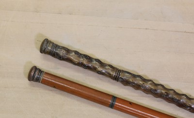 Lot 62 - A briarwood walking stick