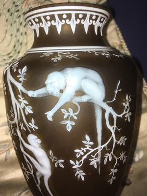 Lot 326 - A Thomas Webb & Sons Gem Cameo glass vase
