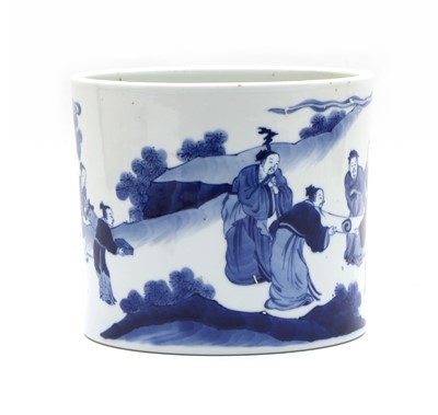 Lot 155 - A Chinese blue and white brush pot