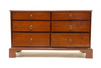 Lot 197 - An Edwardian mahogany apprentice chest