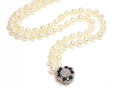 Lot 311 - A two row uniform cultured pearl necklace