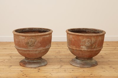 Lot 74 - A pair of terracotta planters