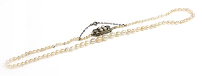 Lot 146 - A single row graduated natural saltwater pearl necklace