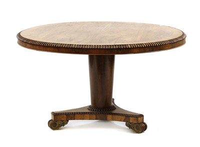 Lot 421 - A Victorian rosewood centre table