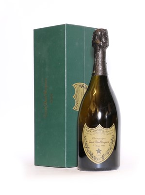 Lot 32 - Moet & Chandon, Epernay