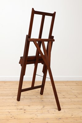 Lot 48 - A mahogany adjustable easel