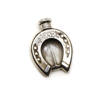Lot 59 - A Victorian silver scent bottle