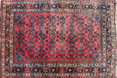 Lot 292 - A Hamadan rug