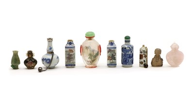 Lot 55 - A collection of Chinese scent and snuff bottles