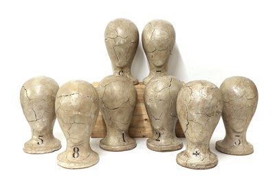 Lot 185 - WIG DISPLAYS