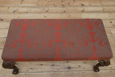 Lot 487 - A George II-style walnut and parcel-gilt stool