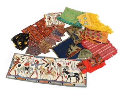Lot 280 - A collection of textiles