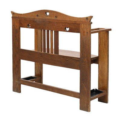 Lot 157 - An Arts and Crafts oak hall seat