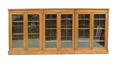 Lot 409 - An Arts & Crafts low oak bookcase
