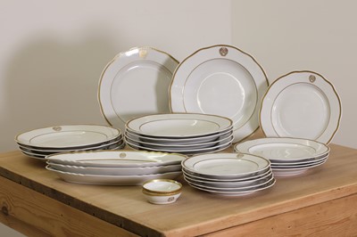 Lot 200 - A Soviet state porcelain six setting dinner service from the Russian Embassy in London