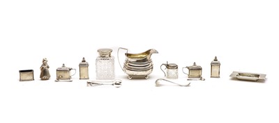 Lot 40 - A George III cream jug