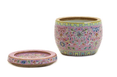 Lot 175 - A Chinese famille rose box and cover