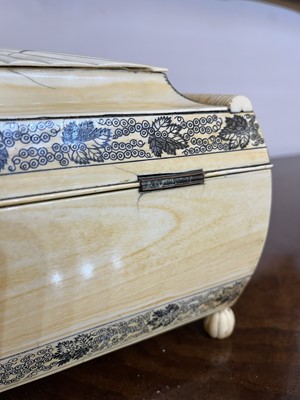 Lot 27 - An Anglo-Indian ivory tea caddy