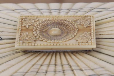 Lot 27 - An Anglo-Indian ivory tea caddy