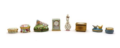 Lot 264 - A Halcyon Days Enamel boudoir clock