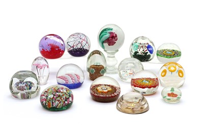 Lot 208 - A collection of glass paperweights