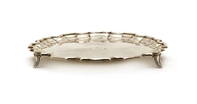 Lot 3 - A modern silver salver