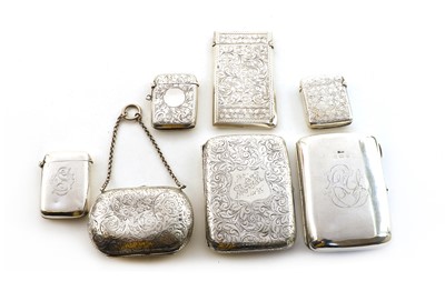 Lot 10 - A Victorian silver cased purse
