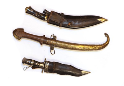 Lot 76 - An Indian horn handle kukri