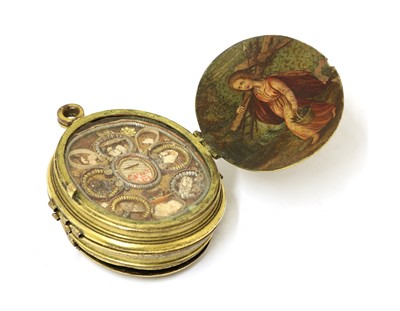 Lot 356 - TRAVEL RELIQUARY