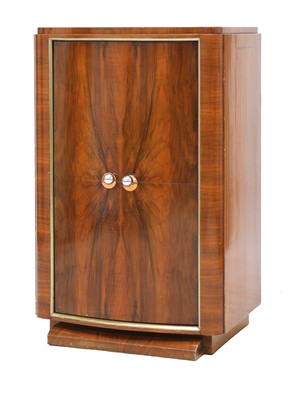 Lot 290 - An Art Deco walnut bar cabinet
