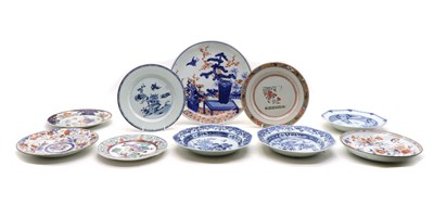 Lot 141 - A collection of Chinese export dishes