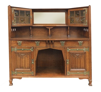 Lot 206 - An Arts and Crafts oak sideboard