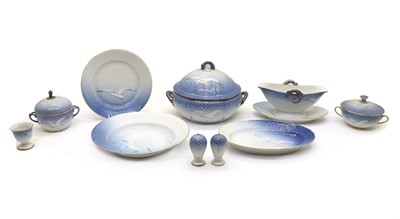 Lot 266 - An eighty piece bone china dinner and breakfast service