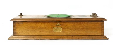 Lot 16 - G&T/Berliner 1d Operated Gramophone