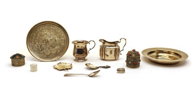 Lot 64 - A collection of silver items