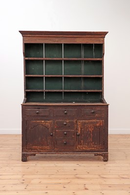 Lot 501 - A painted pine dresser