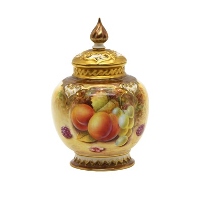 Lot 84 - A Royal Worcester porcelain pot pourri