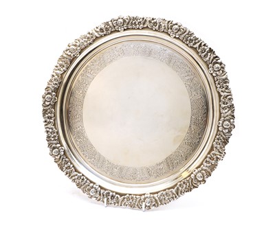 Lot 71 - A Regency silver salver
