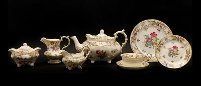 Lot 315 - A Hammersley porcelain tea service