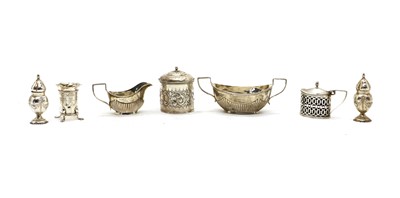 Lot 16 - A late Victorian silver jar and cover