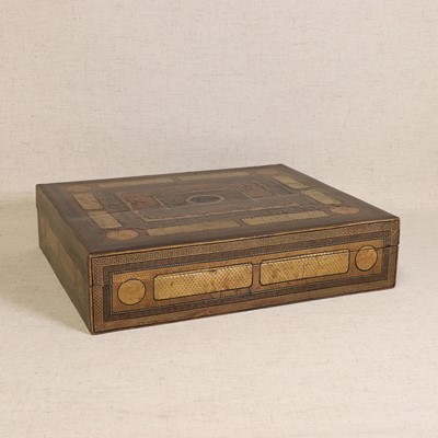 Lot 106 - A Chinese export gilt-lacquered games box