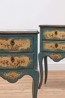 Lot 162 - A pair of painted petite commodes