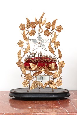 Lot 138 - A group of five Globe de Mariée