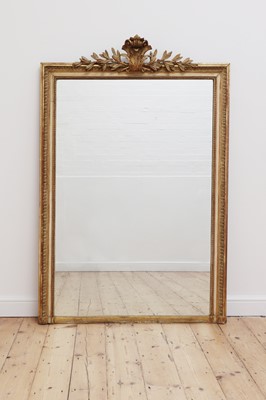 Lot 784 - A painted and parcel-gilt gesso framed pier glass