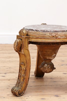 Lot 767 - A giltwood urn stand