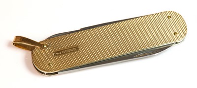 Lot 191 - A 9ct gold penknife